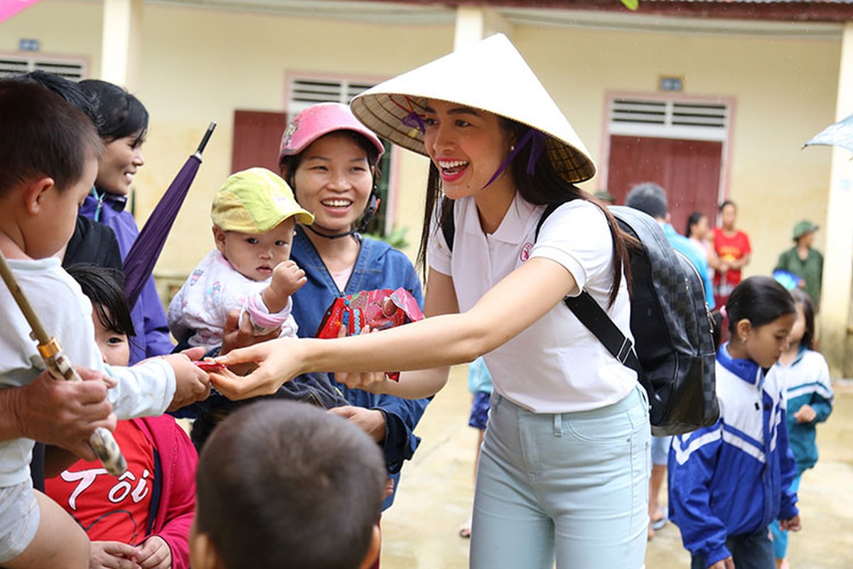 Pham Huong doi mua cung Thien Ly Le Hang di tu thien-Hinh-9